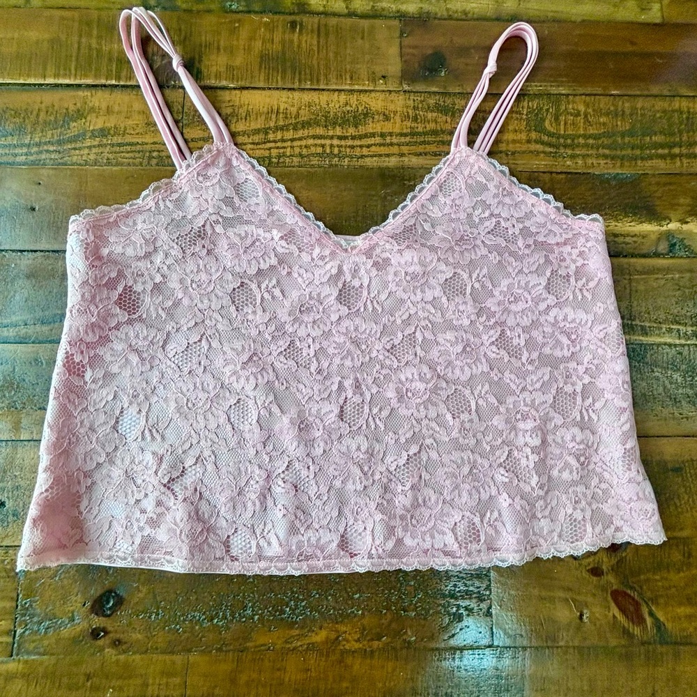 Vintage Victoria’s Secret Gold Label Lace Crop Cami! - Picture 3 of 7